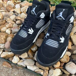 Nike Air Jordan 4 retro GS 7 y fq8213-001 convert to women 8.5 no box